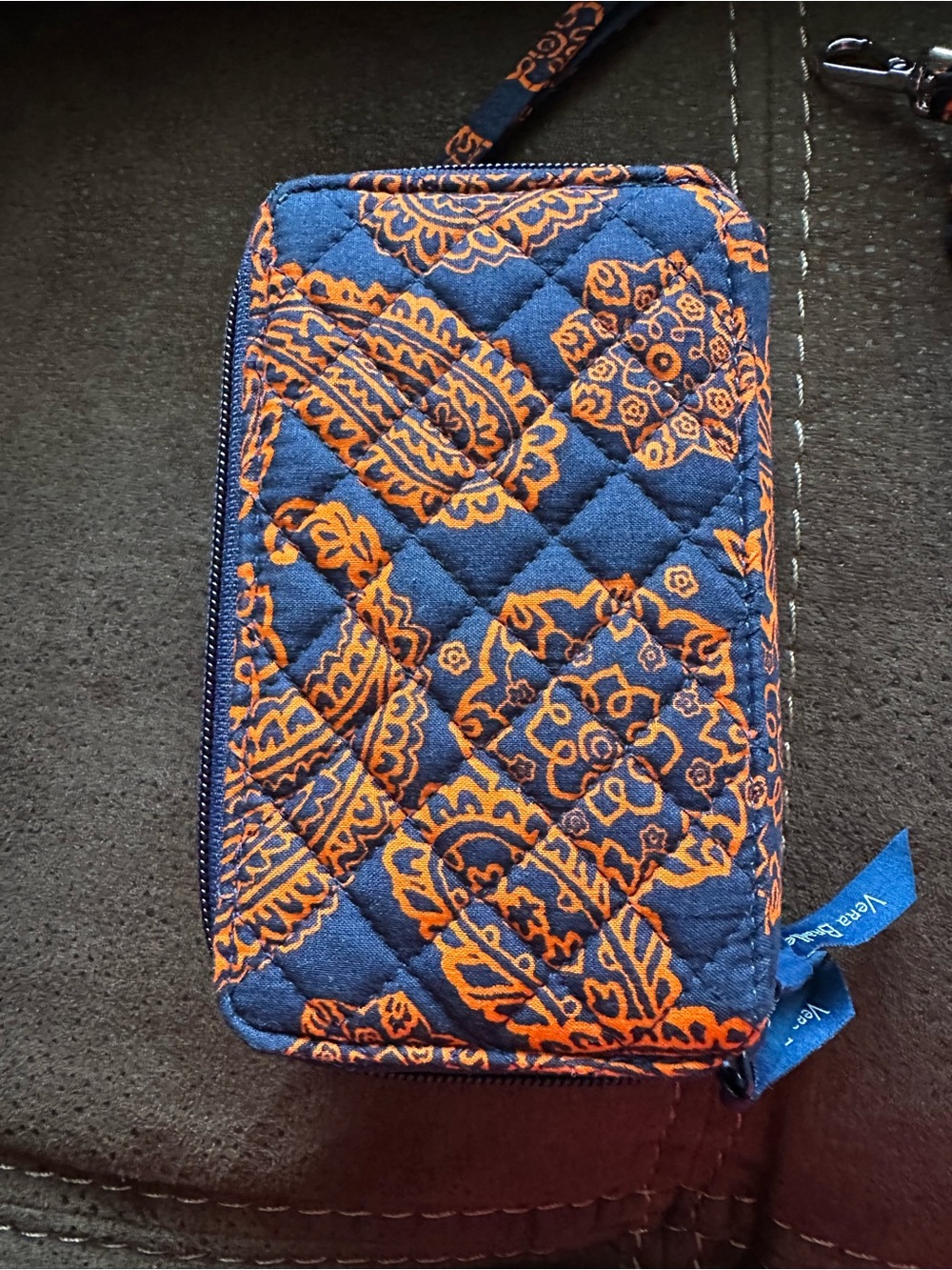 Vera Bradley Syracuse University Logo Quilted Crossbody Wallet - RFID - Picture 2 of 4
